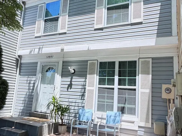 12957 Pickering Dr, Germantown, MD 20874