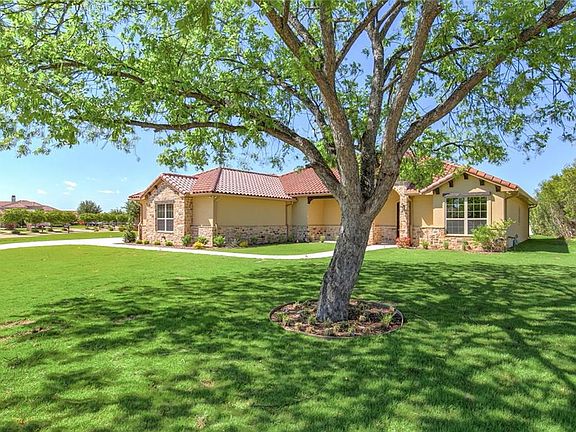 2nd image of 1621 Catalina Bay Ct