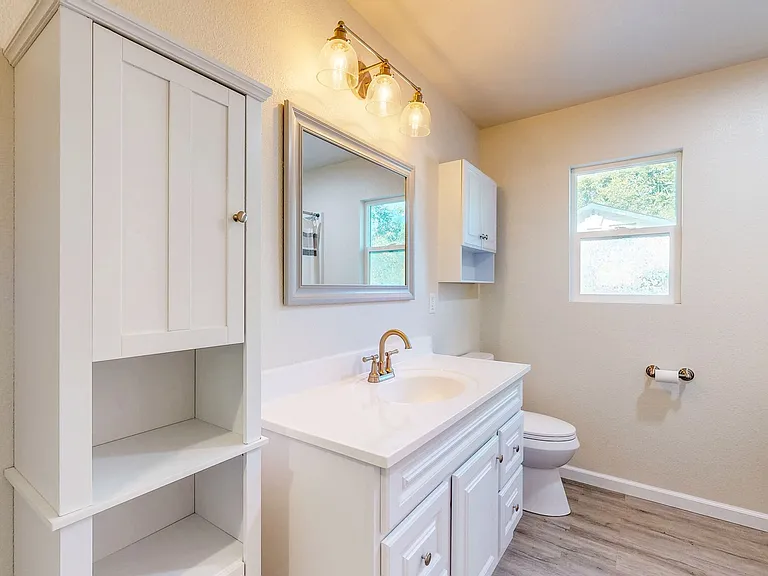 1720 Ditty Ave #A — Photo 26