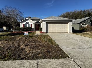 1043 Vanderbilt Dr, Eustis, FL 32726