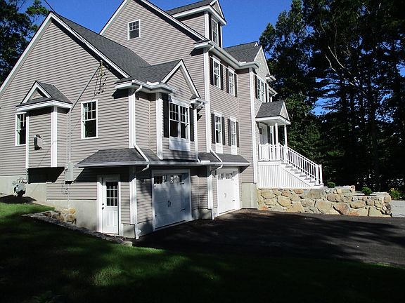 3rd image of 298 River St