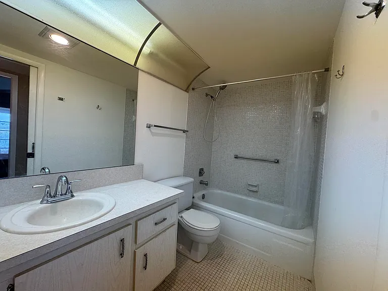 4019 Lincoln Pl #A — Photo 20