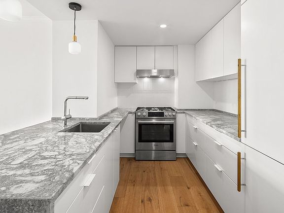 3rd image of 39-60 54th St Unit 7J