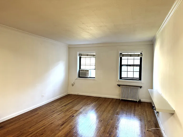 14432 78th Ave #2E — Photo 2