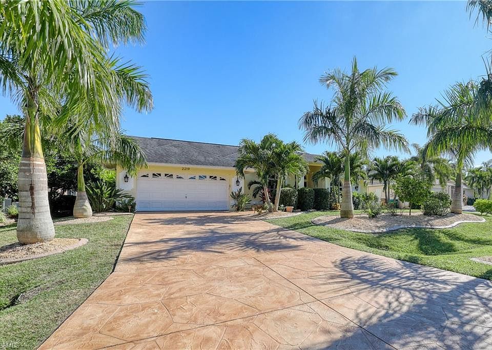 1st image of 2219 SW 14th Pl