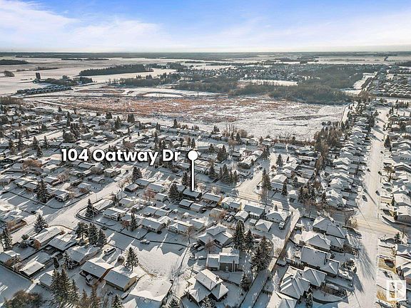 4th image of 104 Oatway Dr