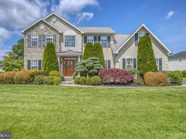 302 Senator Dr, Middletown, DE 19709
