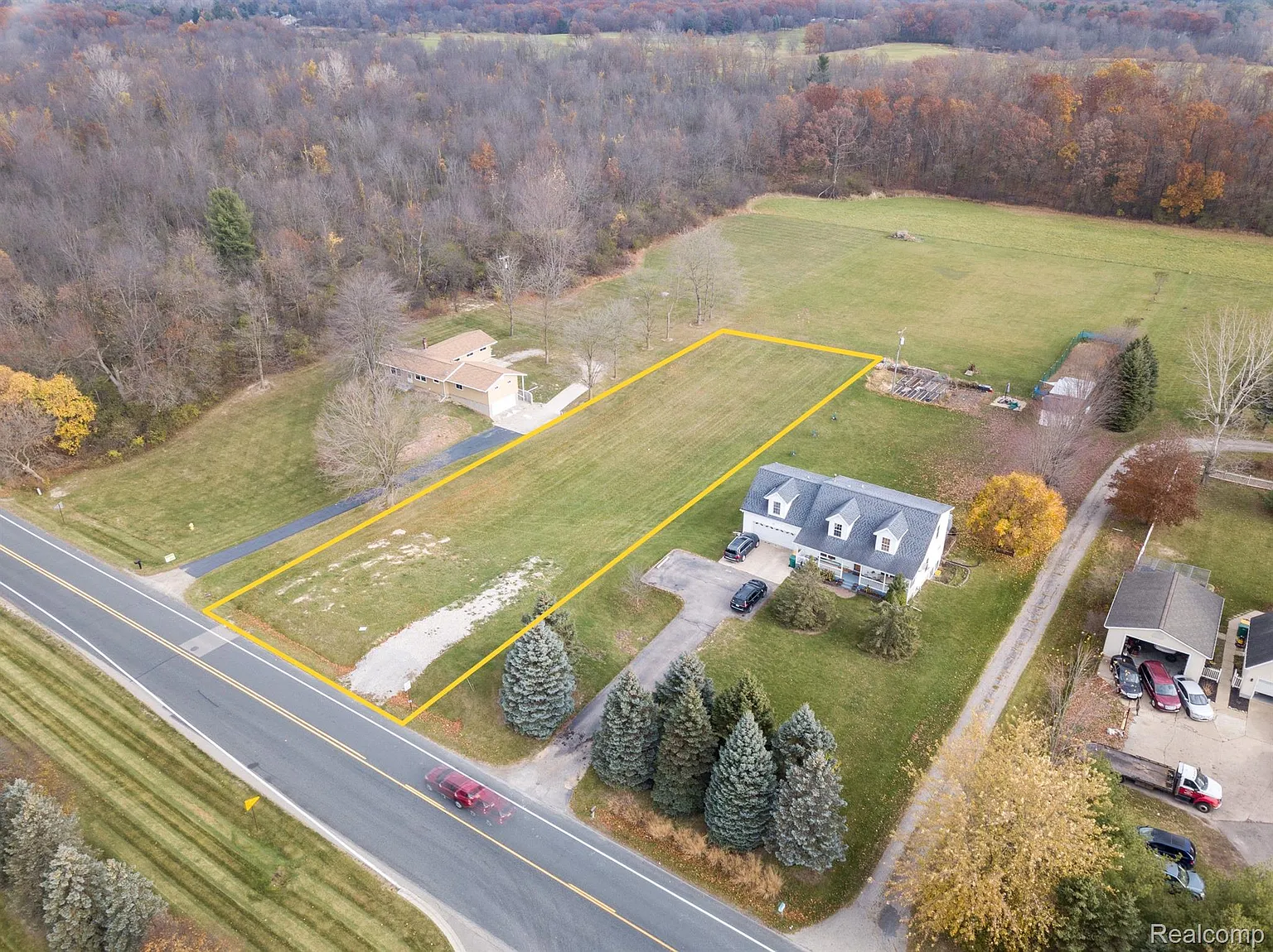 5635 Munger Rd photo 1