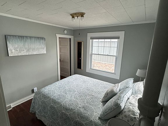 4th image of 5134 Tuxedo Blvd