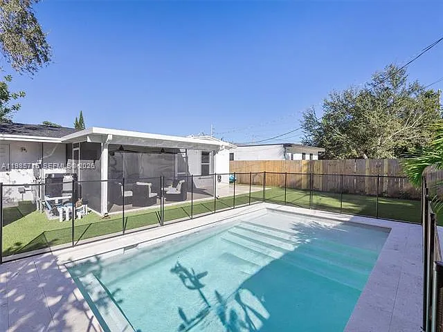 340 NW 45th St — Photo 5