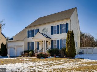 8234 Champion Ct, Pasadena, MD 21122