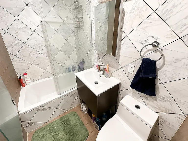 613 Woodward Ave #3D — Photo 10