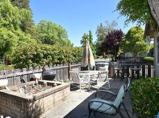 1611 N Main St, Lakeport, CA 95453