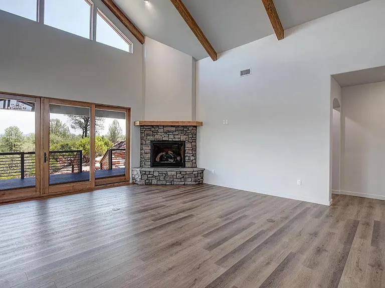 1209 N Horizon Way — Photo 11