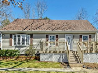 14 Canterbury St, Billerica, MA 01821