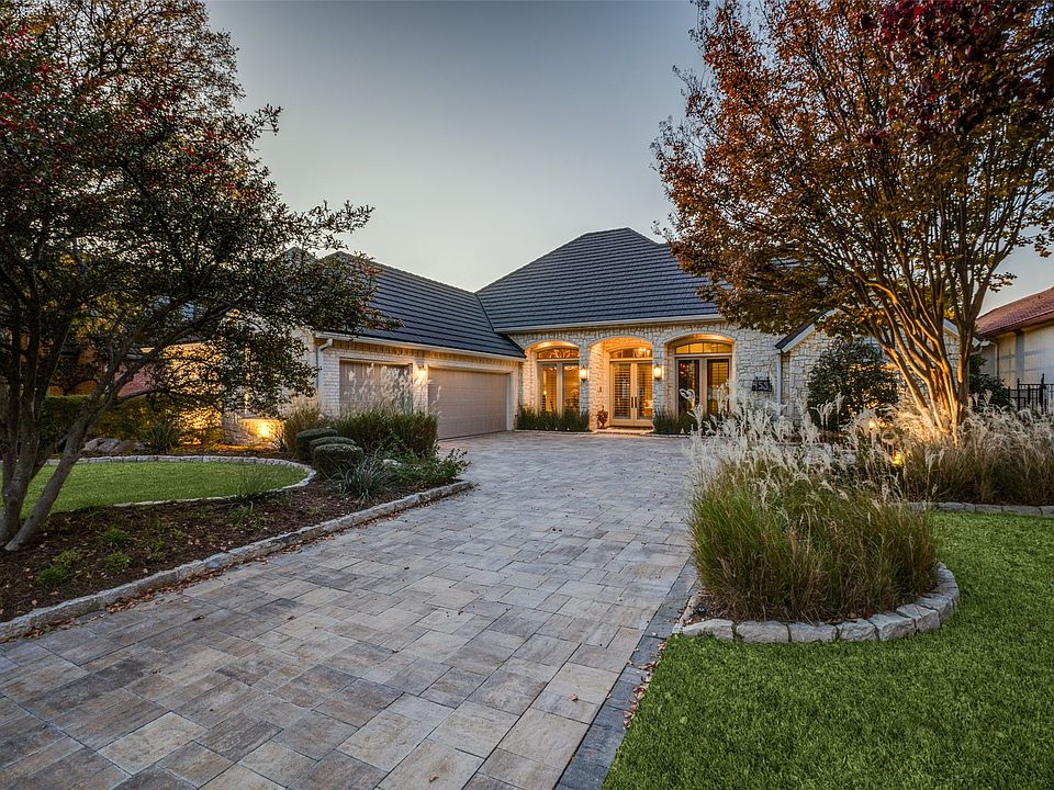 1st image of 4581 Biltmoore Dr