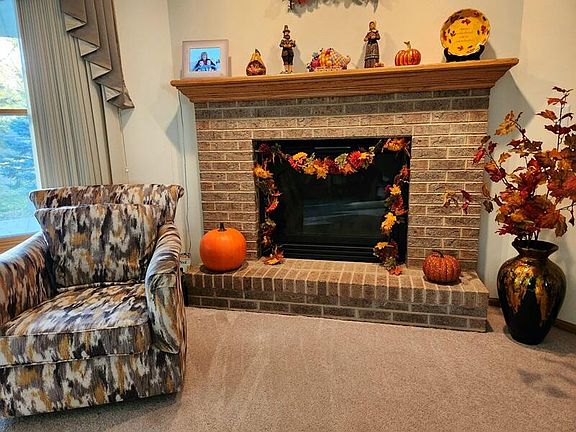 4th image of 1334 Blackwood Ct