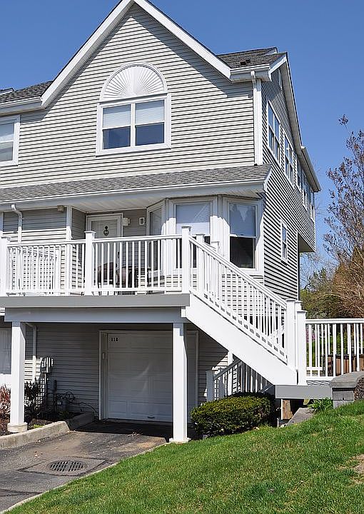 1st image of 118 Leeward Ln