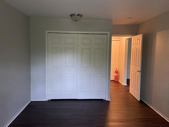 5th image of 7370 Central St