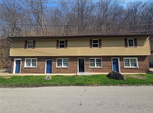 839 Georges Creek Dr, Charleston, WV