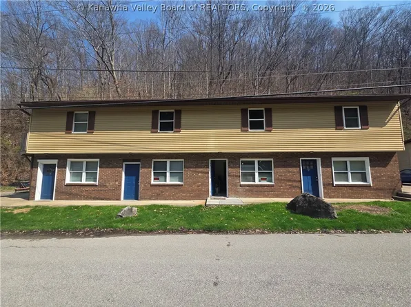 839 Georges Creek Dr, Charleston, WV 25306