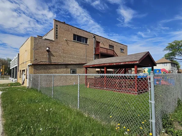 407 25th Ave, Bellwood, IL 60104