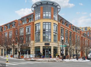 520 John Carlyle St Unit 432, Alexandria, VA