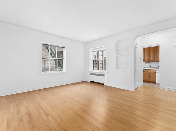 2 Grove Street image 1 of 7