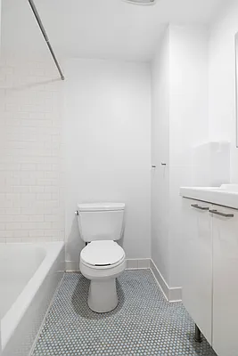 Rented by Compass | media 11