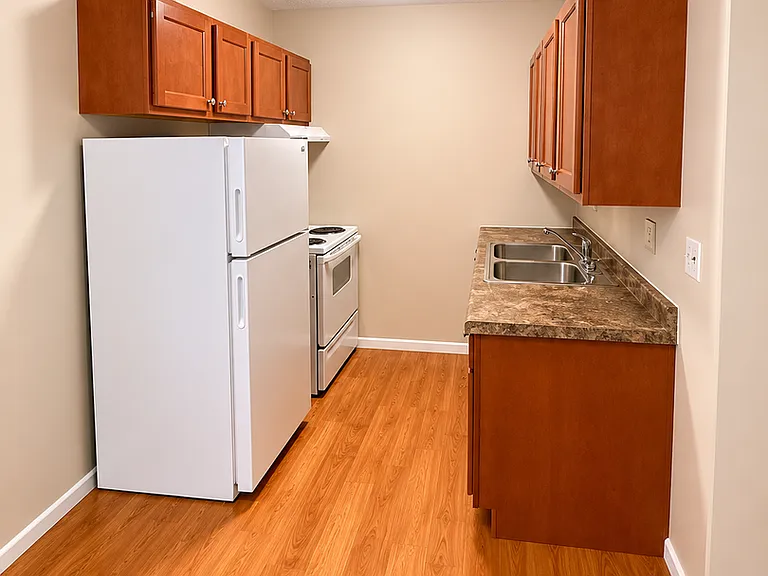 Beverly Apartments in Anoka — Photo 5