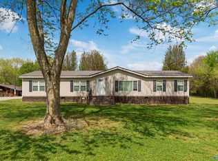 419 Maze Rd, Arab, AL 35016