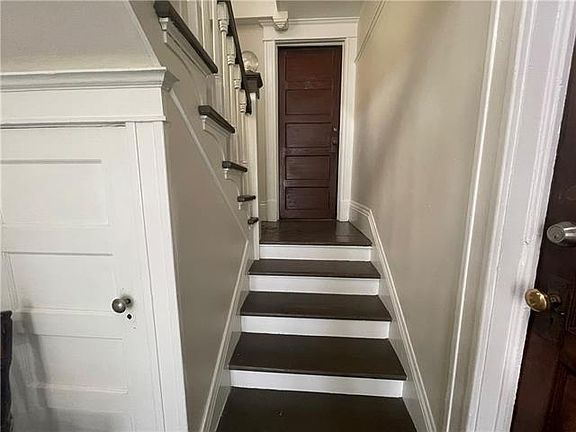 3rd image of 305 S Olympia St #2