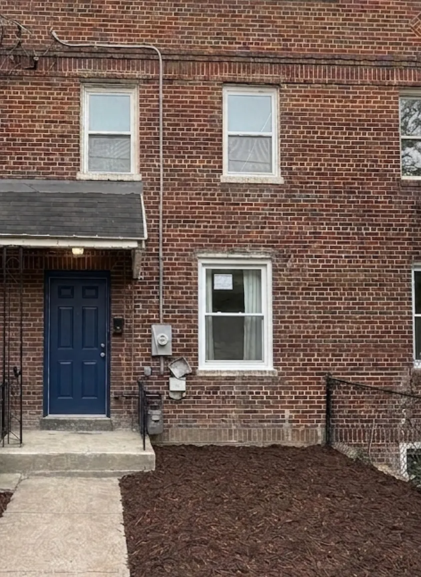 3 bed, 1120 sqft, $4,500 — Photo 2