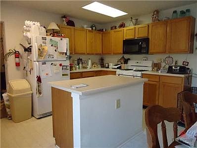 4th image of 8854 Browns Valley Ln