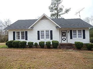 1348 Broad St, Columbia, MS 39429