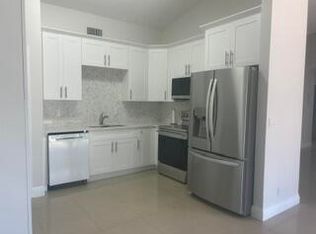 18970 Cloud Lake Cir, Boca Raton, FL 33496