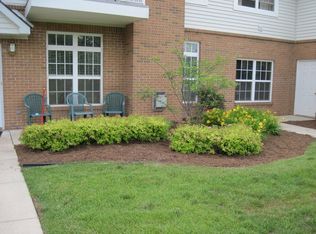 626 Olde English Cir, Howell, MI 48855