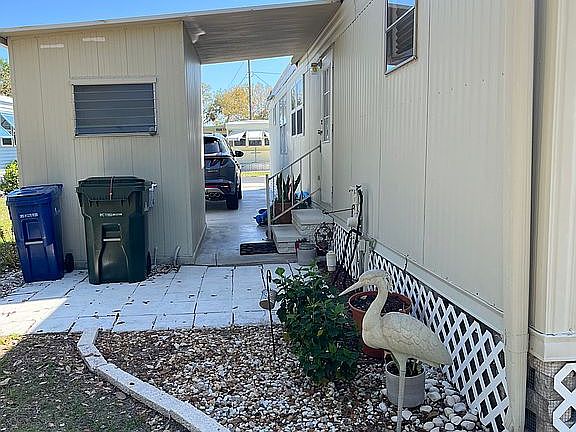 3rd image of 177 Jeffrey Dr