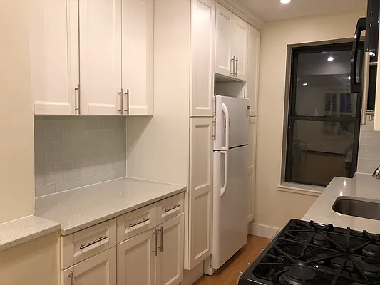 Rented by MyPropertyMan LLC | media 9