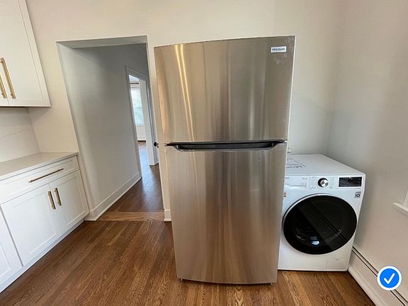 4th image of 306 Columbus Ave Floor 2