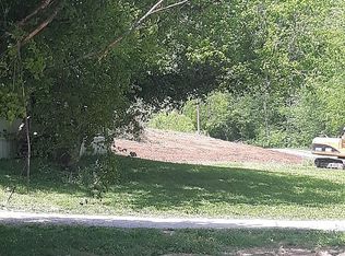 19 Greenway Rd, Fayetteville, TN 37334