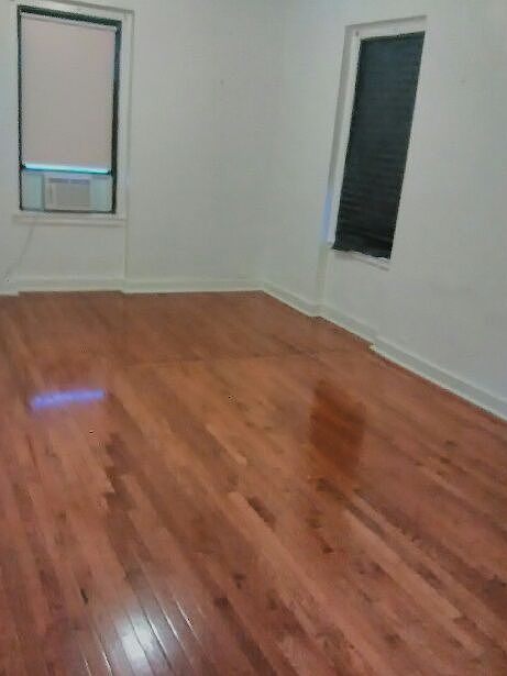 1st image of 2127 27th St APT B1