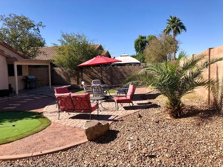 14864 W Hearn Rd — Photo 10