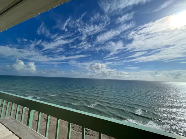 9900 S Ocean Dr, Stuart, FL