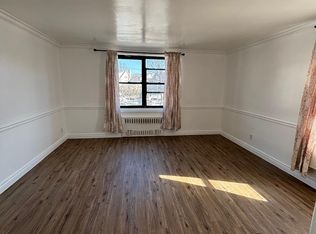 143 Bruce Ave FLOOR 3, Yonkers, NY 10705