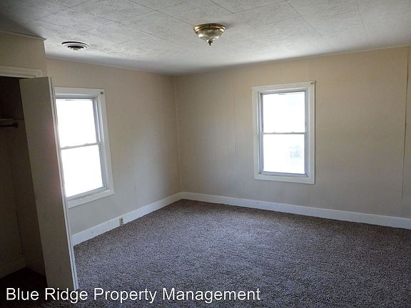 5th image of 1038 E Sevier Ave APT 1