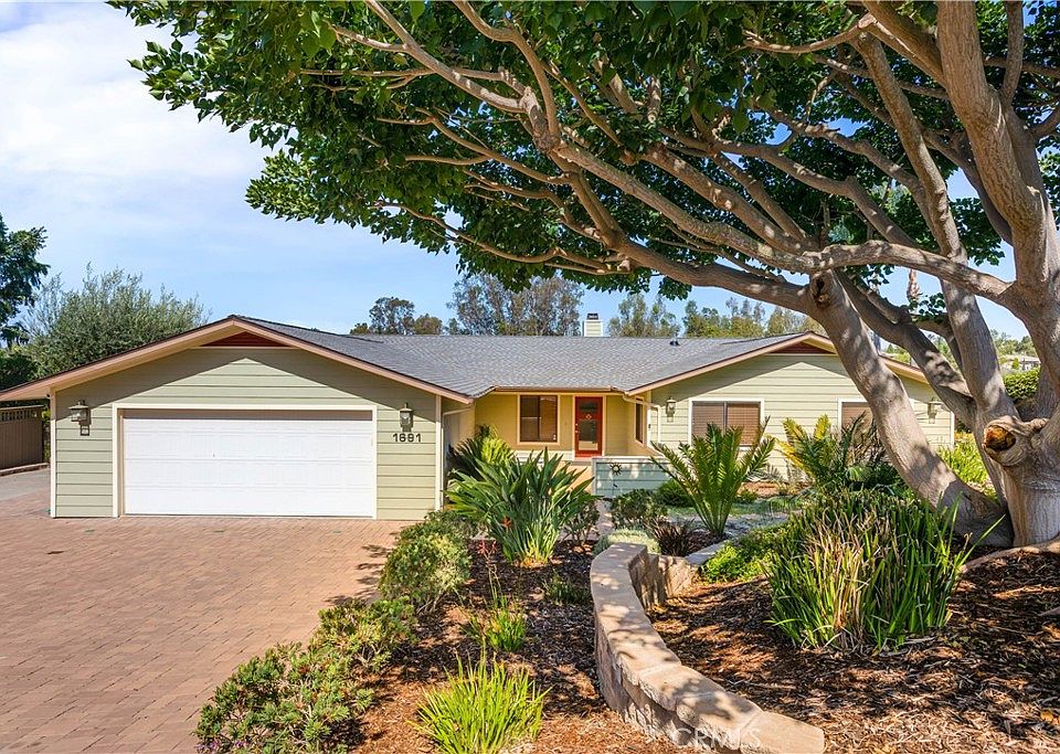 1st image of 1691 Pepper Tree Pl