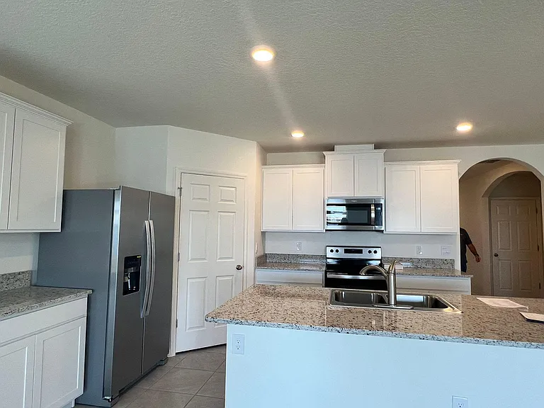 2204 Farmhouse Rd — Photo 6
