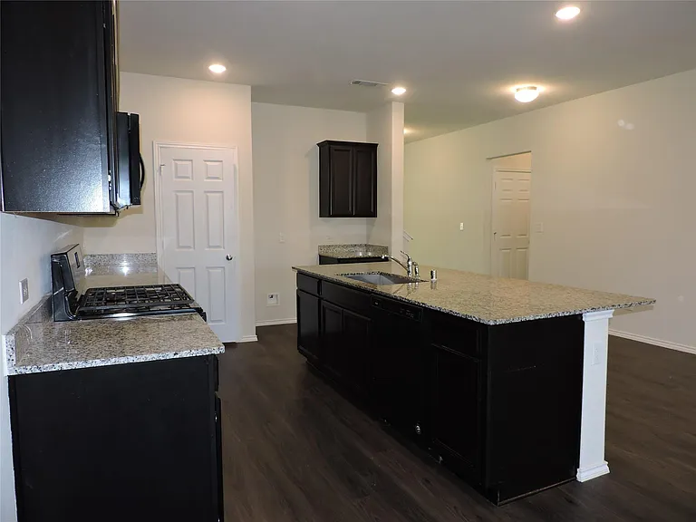 4022 Timber Sapp Dr — Photo 16