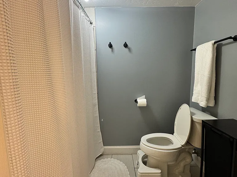 245 N Vine St #407 — Photo 41